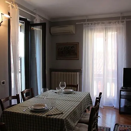 Raffaela Apartment Belgirate